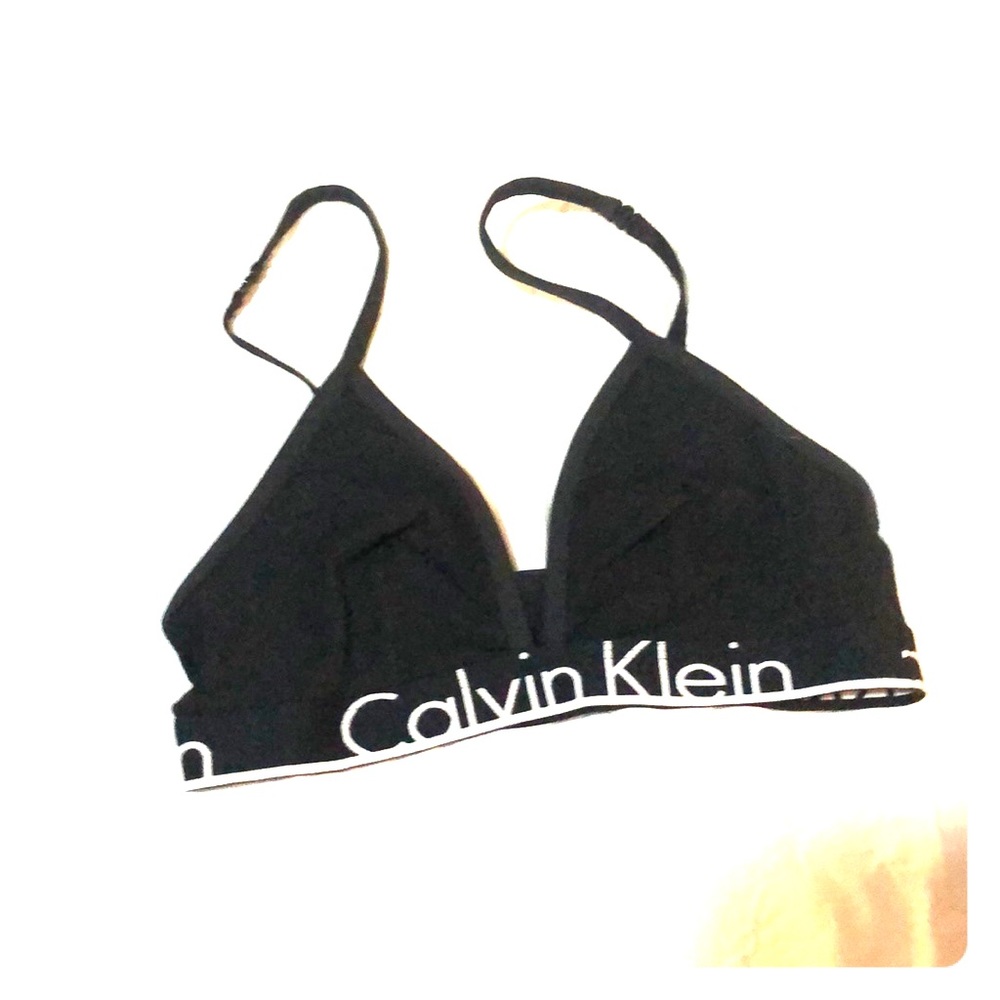 Calvin Klein signature wireless unlined bra